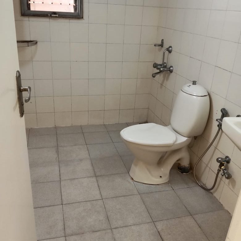 780